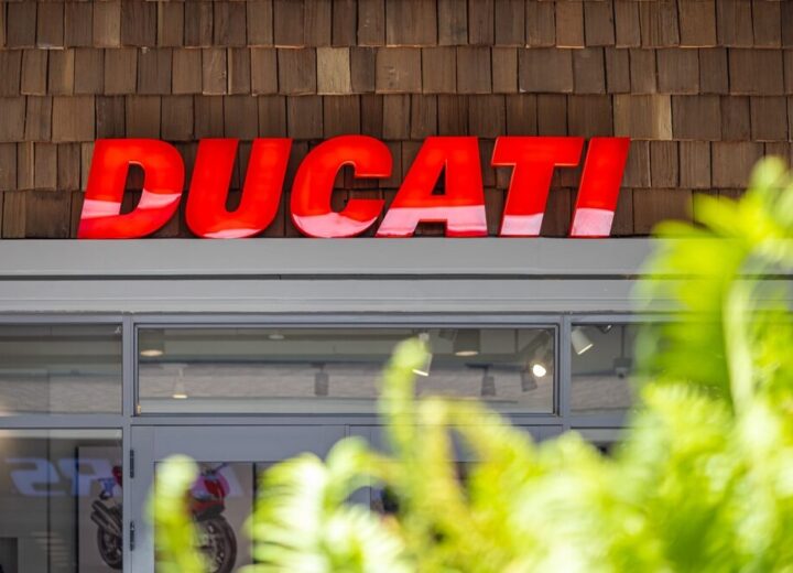 Logo Ducati su moto