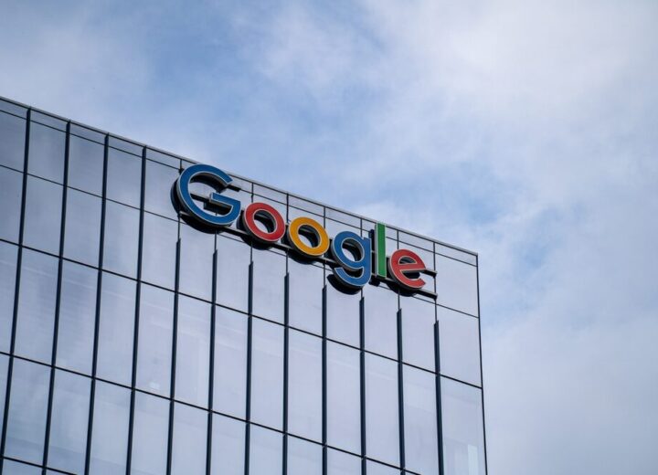 Immagine dimostrativa della funzione Live Translate di Google