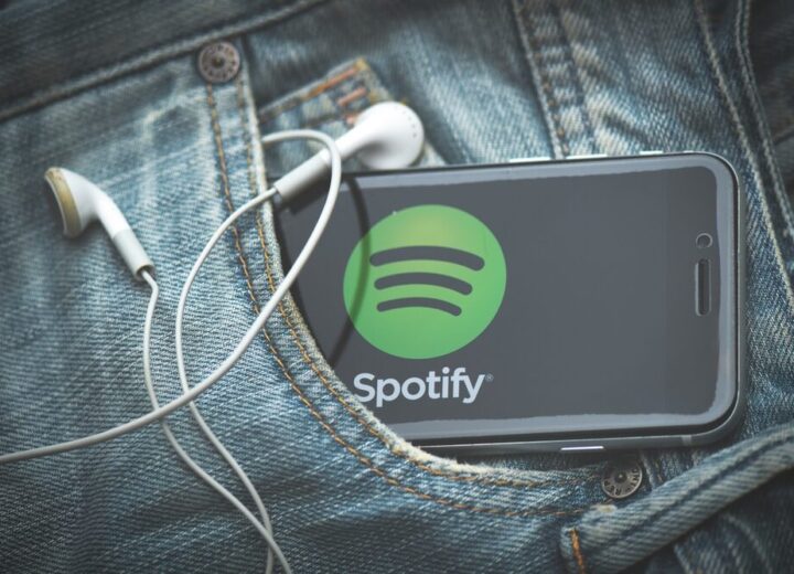 Espansione programma partner Spotify per podcast